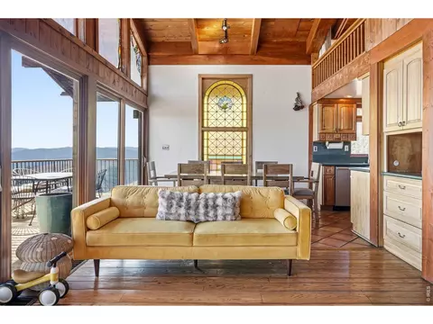 Living - 393 Dixon Rd, Boulder, CO 80302 photo 5 of 7