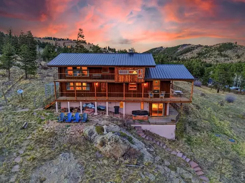 Exterior - 393 Dixon Rd, Boulder, CO 80302 photo 2 of 12