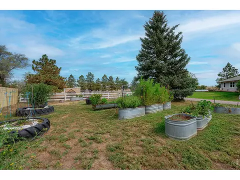 Exterior - 50950 E 32nd Ave, Bennett, CO 80102 photo 6 of 6