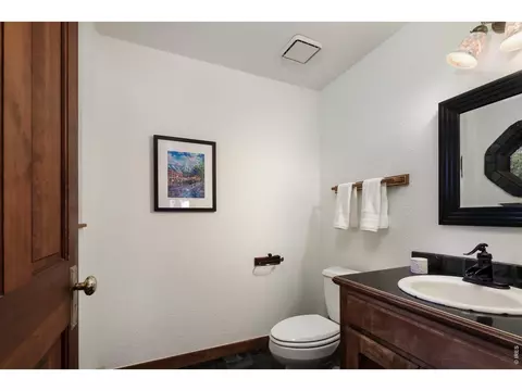 Bath - 655 Kiowa Rd, Lyons, CO 80540 photo 2 of 3