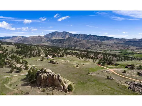 View/Area - 294 Wedge Rock Dr, Lyons, CO 80540 photo 2 of 4