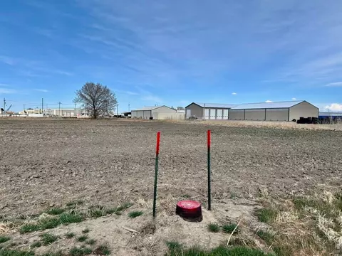 335 Jacks Ln, Sterling, CO 80751