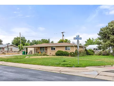 4653 Dover St, Wheat Ridge, CO 80033