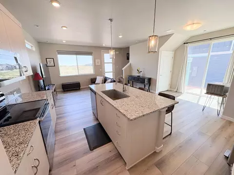 333 Pyramid Peak St, Berthoud, CO 80513