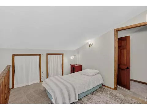 Bedroom - 760 Hickory Dr, Lyons, CO 80540 photo 3 of 8