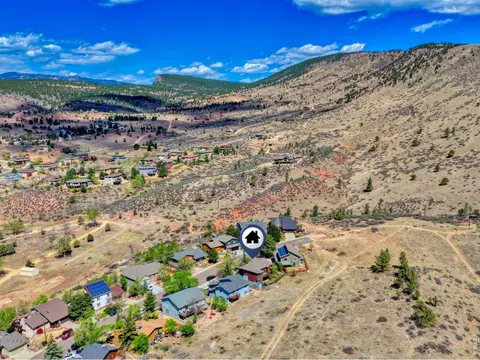 View/Area - 122 Longs Peak Dr, Lyons, CO 80540 photo 2 of 8