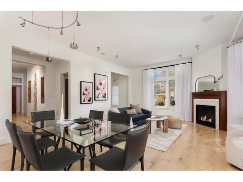 Dining - 2125 11th St, Boulder, CO 80302 photo 1 of 3