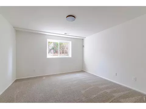 Bedroom - 6836 Idylwild Ct, Boulder, CO 80301 photo 9 of 10