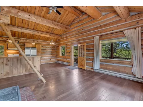 Living - 679 Cougar Dr, Boulder, CO 80302 photo 4 of 6