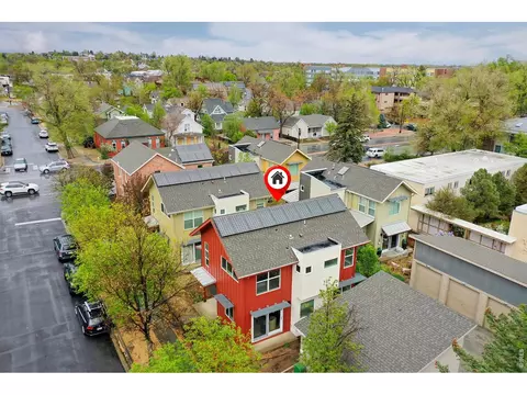 View/Area - 1802 Canyon Blvd #3, Boulder, CO 80302 photo 2 of 9