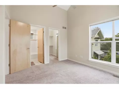 Bedroom - 1802 Canyon Blvd #3, Boulder, CO 80302 photo 4 of 5