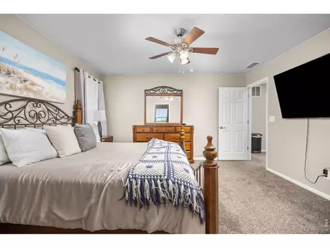 Bedroom - 5400 Silverleaf Ave, Longmont, CO 80504 photo 1 of 5