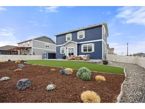 Exterior - 5400 Silverleaf Ave, Longmont, CO 80504 photo 8 of 11