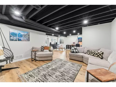 Living - 400 E Michigan Ave, Berthoud, CO 80513 photo 4 of 4