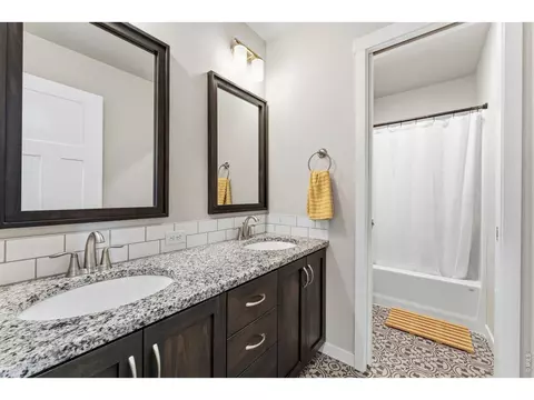 Bath - 400 E Michigan Ave, Berthoud, CO 80513 photo 3 of 4