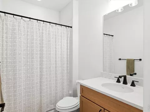 Bath - 1181 Nathan Pl, Lafayette, CO 80026 photo 6 of 6
