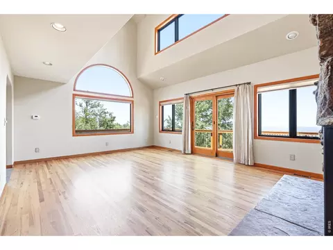 Living - 84 Canon View Rd, Boulder, CO 80302 photo 4 of 5
