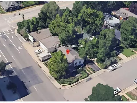 135 Cleveland Ave, Loveland, CO 80537