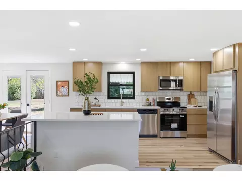 1050 Greenfield Ct, Fort Collins, CO 80524