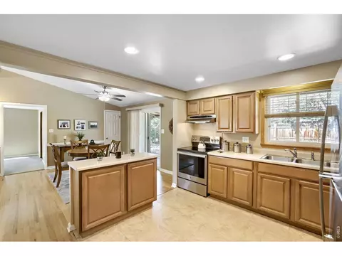Kitchen - 125 S 33rd St, Boulder, CO 80305 photo 3 of 3