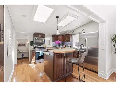 Kitchen - 936 6th St, Berthoud, CO 80513 photo 2 of 3