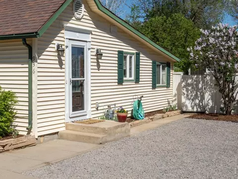 Exterior - 936 6th St, Berthoud, CO 80513 photo 3 of 6