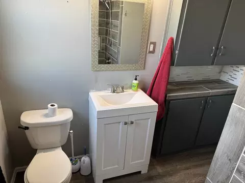 Bath - 339 Valley Dr, Sterling, CO 80751 photo 2 of 2