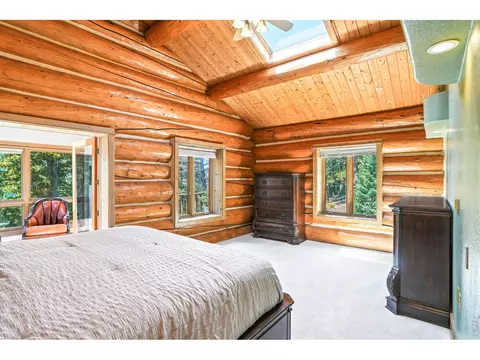 Bedroom - 24043 Eagle Cliff Trl, Conifer, CO 80433 photo 5 of 6