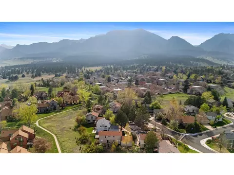 View/Area - 3620 Silver Plume Ln, Boulder, CO 80305 photo 7 of 10