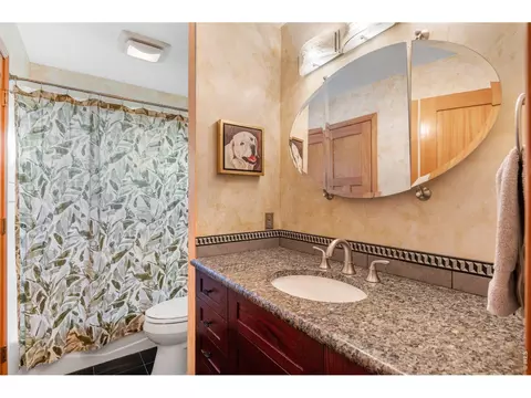 Bath - 3620 Silver Plume Ln, Boulder, CO 80305 photo 1 of 2