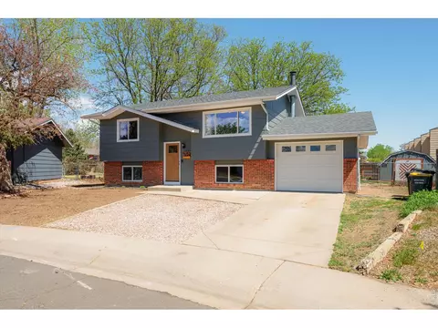 Exterior - 811 Table Mountain Ct, Windsor, CO 80550 photo 2 of 16