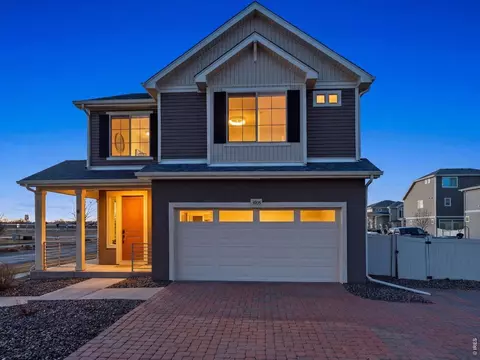 3905 Windwood Dr, Johnstown, CO 80534