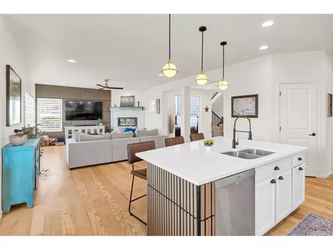 1971 Shadow Lake Ct, Windsor, CO 80550