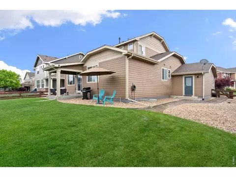 Exterior - 2084 Bayfront Dr, Windsor, CO 80550 photo 5 of 8