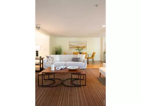 Living - 812 Walnut St #F, Boulder, CO 80302 photo 5 of 8
