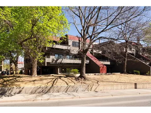 Exterior - 812 Walnut St #F, Boulder, CO 80302 photo 1 of 4