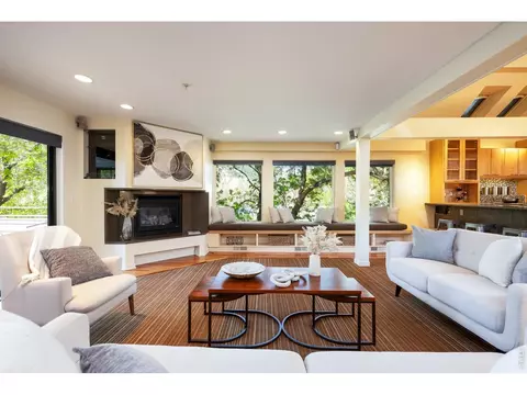 Living - 812 Walnut St #F, Boulder, CO 80302 photo 6 of 8