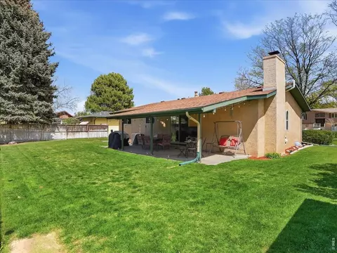Exterior - 370 10th St, Windsor, CO 80550 photo 4 of 5