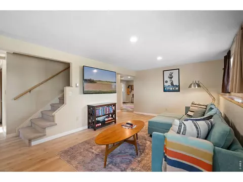 Living - 526 Brook Rd, Boulder, CO 80302 photo 5 of 7