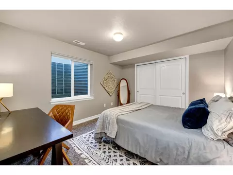 Bedroom - 5225 Carmon Dr, Windsor, CO 80550 photo 5 of 8