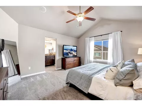Bedroom - 5225 Carmon Dr, Windsor, CO 80550 photo 2 of 8
