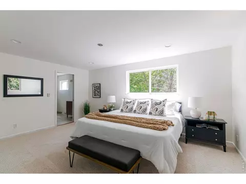 Bedroom - 6862 Roaring Fork Trl, Boulder, CO 80301 photo 1 of 7