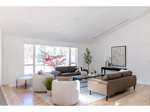6862 Roaring Fork Trl, Boulder, CO 80301