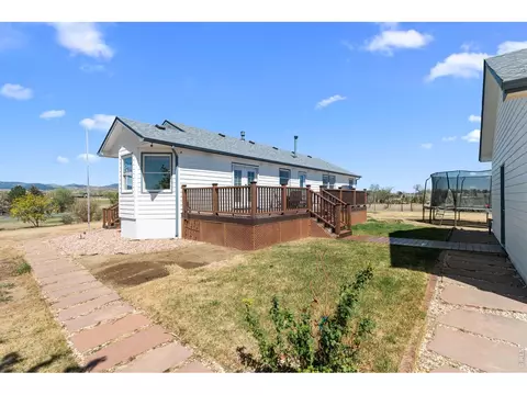 Exterior - 108 Bothun Rd, Berthoud, CO 80513 photo 7 of 11