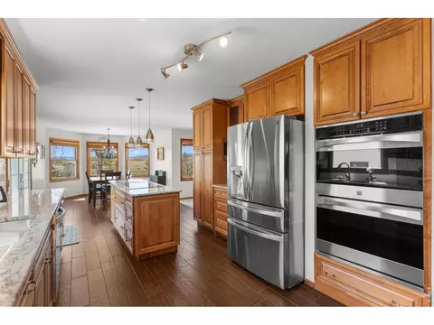 Kitchen - 108 Bothun Rd, Berthoud, CO 80513 photo 4 of 8