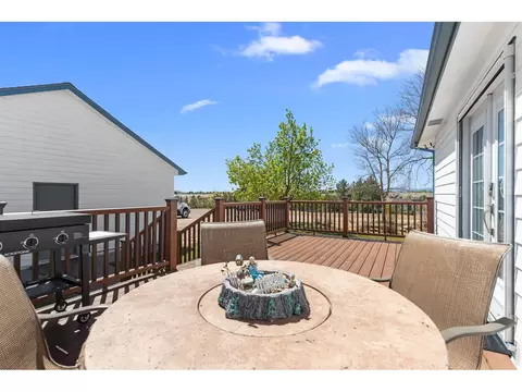 Exterior - 108 Bothun Rd, Berthoud, CO 80513 photo 9 of 11