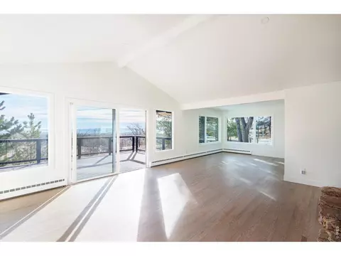 Living - 255 Linden Dr, Boulder, CO 80304 photo 2 of 8