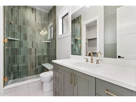 Bath - 6325 Sanctuary Dr, Windsor, CO 80550 photo 1 of 7