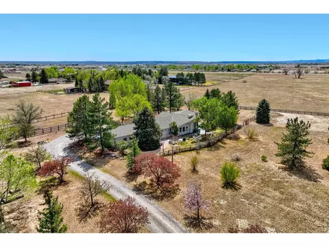 6036 Saint Vrain Rd, Longmont, CO 80503