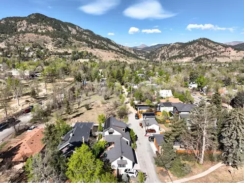 View/Area - 1321 9th St #A, Boulder, CO 80302 photo 1 of 8